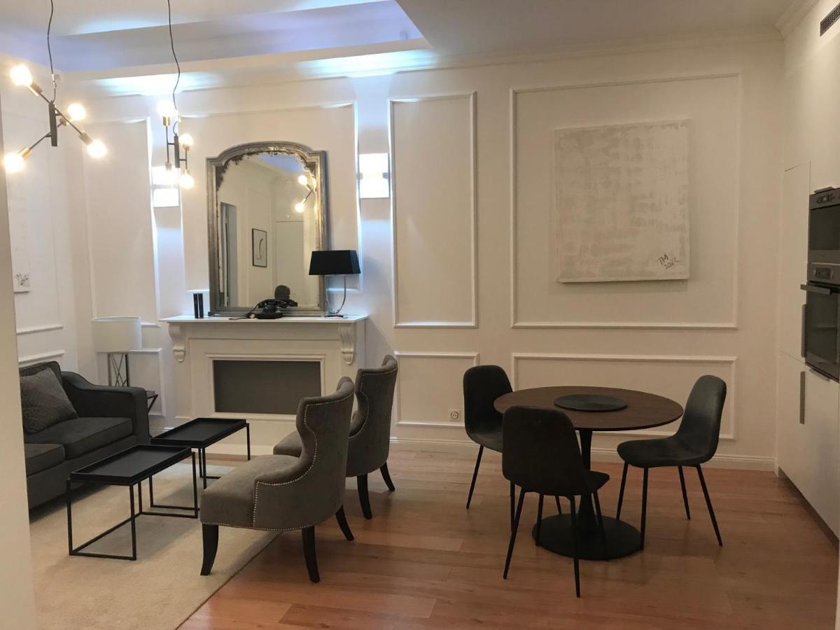 Lazare Maison De Maitre , Appartements De Standing Avec Parking Privatif A Seulement 7 Minutes A Pied Du Centre Historique De Béziers Buitenkant foto