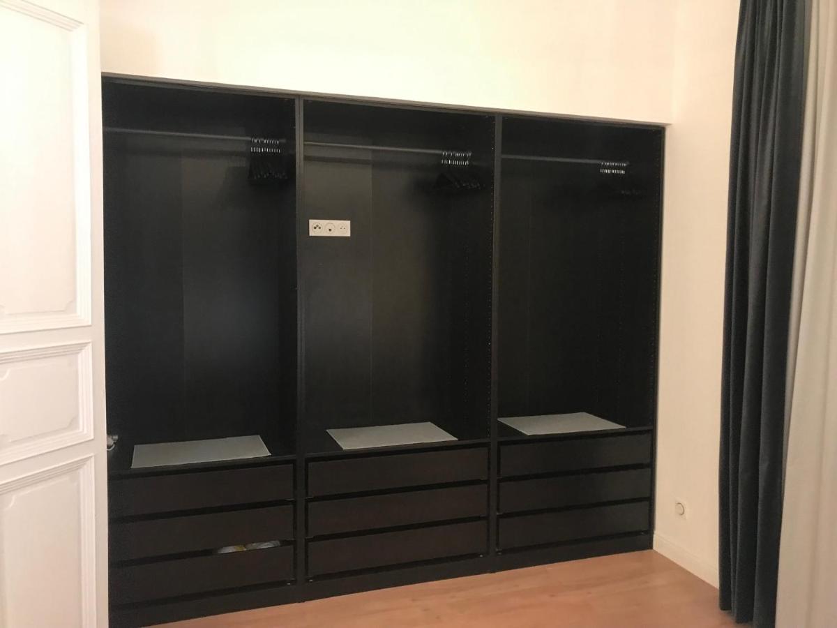 Lazare Maison De Maitre , Appartements De Standing Avec Parking Privatif A Seulement 7 Minutes A Pied Du Centre Historique De Béziers Buitenkant foto
